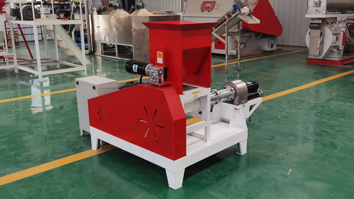 Poultry feed production line motor-type in Brazil